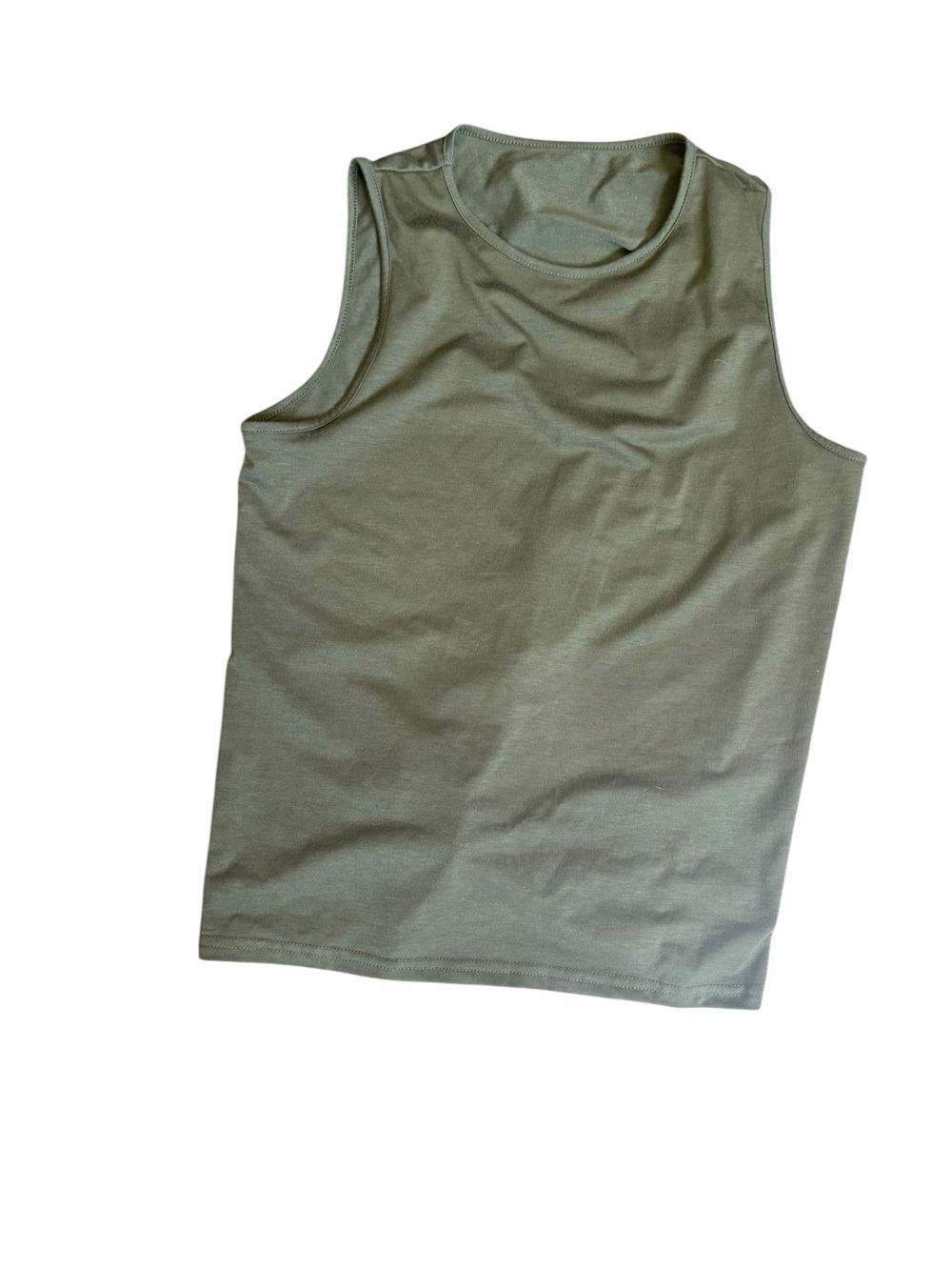 No Boundaries White V-Neck Tee & Olive Sleeveless Tank Top Set - Picture 4 of 13